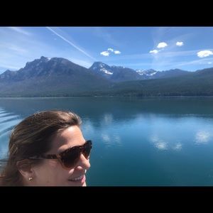 Meet your Posher, Rachel